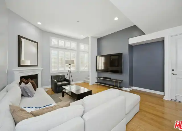 Property at 2125 S Bentley Ave #105, Los Angeles, CA, 90025, 3 beds, 2.5 baths, [object Object]