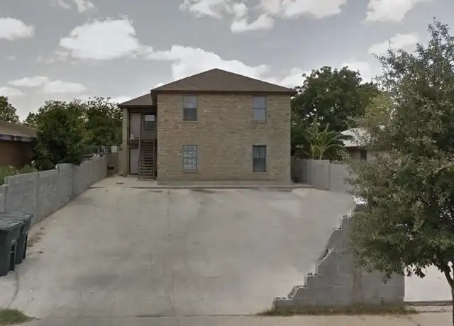 Property at 3310 S Louisiana Ave Unit 2, Laredo, TX, 78046, 3 beds, 1 bath, [object Object]