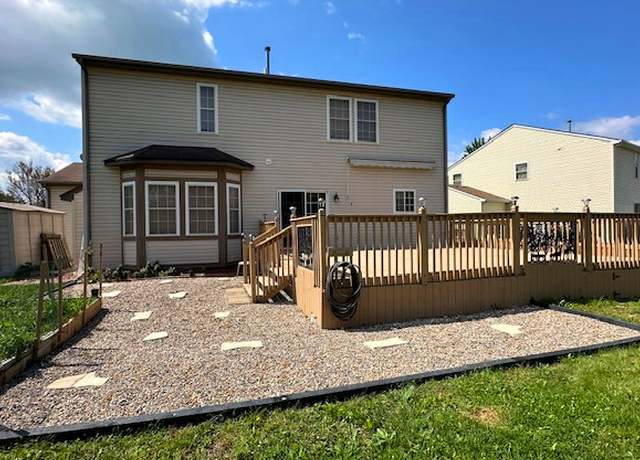 Photo of 347 Pondview Dr, Antioch, IL 60002