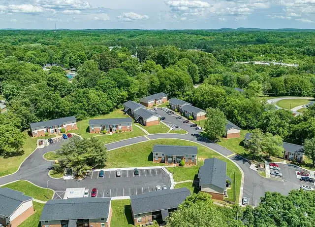 Property at The Club Apartments - 6 London Ct, Lexington, NC, 27292, 1-4 bed, 1-1.5 bath, [object Object]