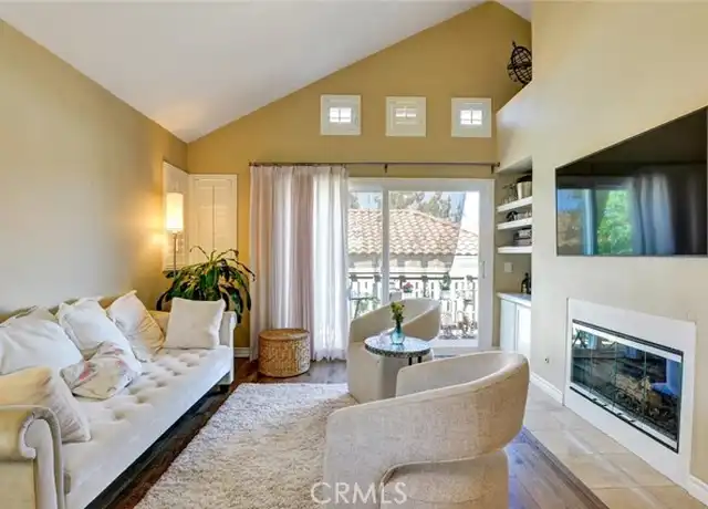 Property at 49 Brisa Ribera, Rancho Santa Margarita, CA, 92688, 3 beds, 2 baths, [object Object]