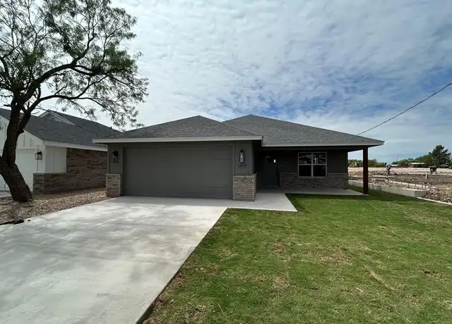 Property at 1007 E 40th St, San Angelo, TX, 76903, 3 beds, 2 baths, [object Object]