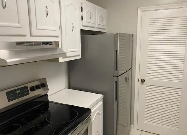 Property at 301 Croton Ave #208, Lantana, FL, 33462, 1 bed, 1 bath, [object Object]