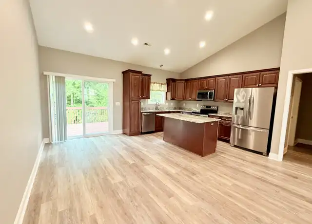 Property at 108 Silver Peak Dr, Conway, SC, 29526, 4 beds, 2 baths, [object Object]