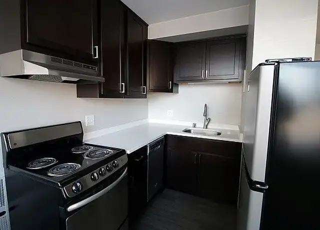 Photo of 1671 N Prospect Ave, Milwaukee, WI 53202