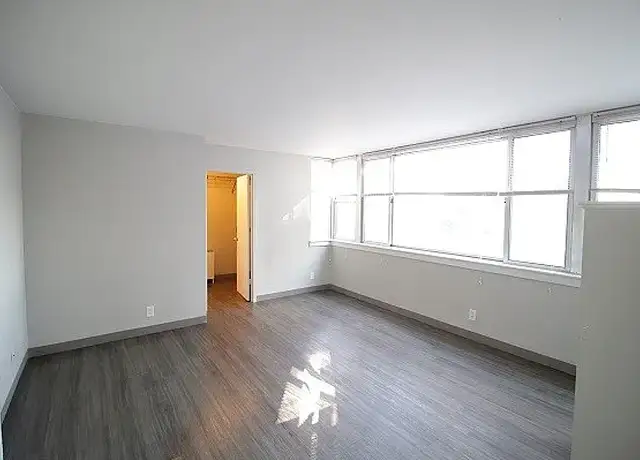 Photo of 1671 N Prospect Ave, Milwaukee, WI 53202