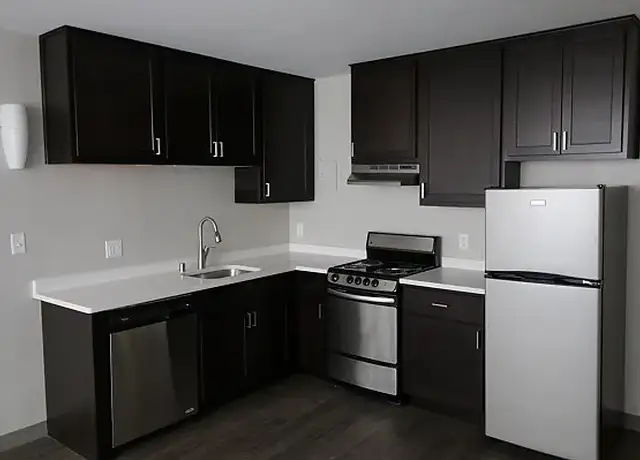 Photo of 1671 N Prospect Ave, Milwaukee, WI 53202