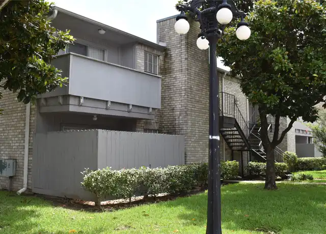 Property at 9700 Leawood Blvd #1702, Houston, TX, 77099, 2 beds, 2 baths, [object Object]