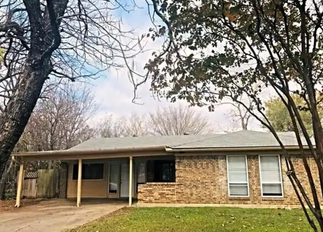 Property at 14914 Marsha Dr, Balch Springs, TX, 75180, 5 beds, 2 baths, [object Object]