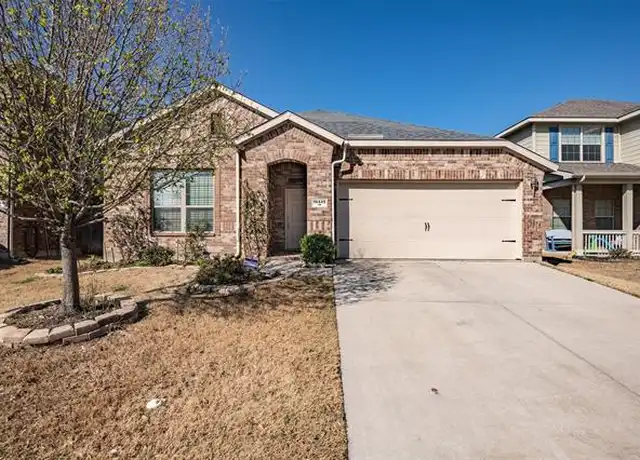 Property at 10445 Turning Leaf Trl, Fort Worth, TX, 76131, 3 beds, 2 baths, [object Object]