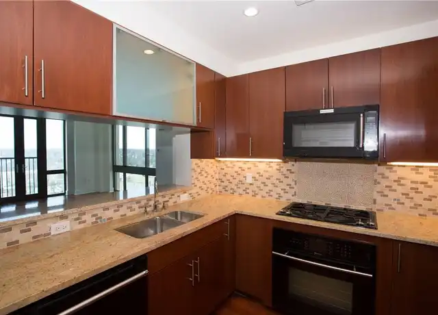 Property at 175 Huguenot St #1801, New Rochelle, NY, 10801, 2 beds, 2.5 baths, [object Object]