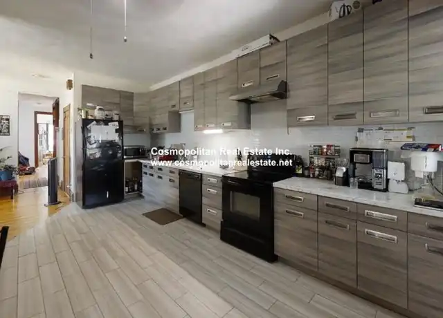 Property at 39 Temple St, Somerville, MA, 02145, 3 beds, 1 bath, [object Object]