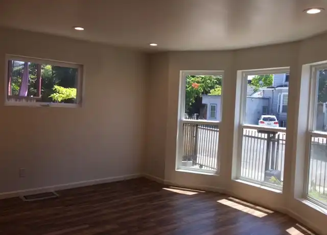 Property at 2243 Dwight Way Unit B, Berkeley, CA, 94704, 5 beds, 4 baths, [object Object]