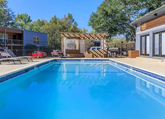Property at Social House - 200 E Lakewood St, Nacogdoches, TX, 75965, 2 beds, 1 bath, [object Object]