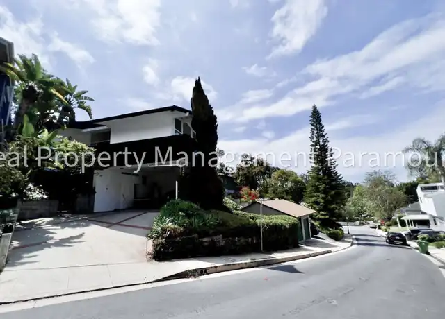 Property at 420 N Skyewiay Rd, Los Angeles, CA, 90049, 3 beds, 2 baths, [object Object]