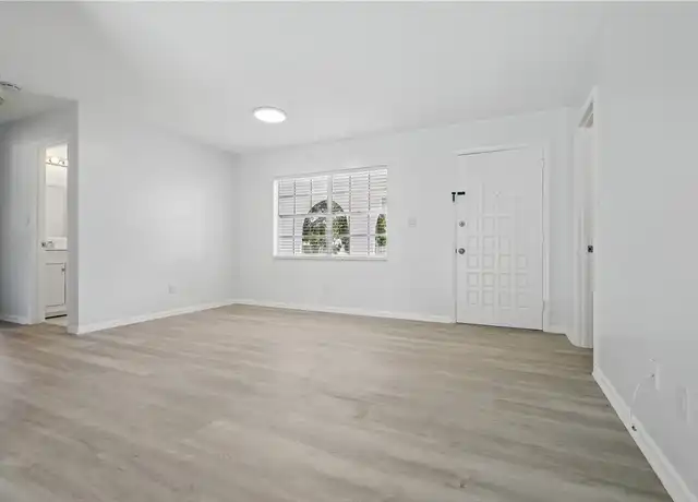 Property at 565 21st Ave, Vero Beach, FL, 32962, 3 beds, 2 baths, [object Object]