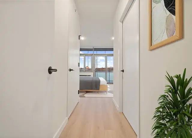 Property at 1000 Portside Dr, Edgewater, NJ, 07020, 1-2 bed, 1.5-2.5 baths, [object Object]
