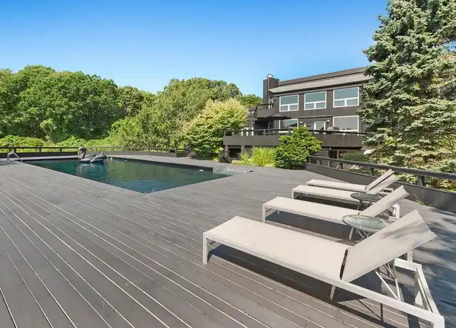 Property at 29 S Davis Ave, Montauk, NY, 11954, 3 beds, 4 baths, [object Object]