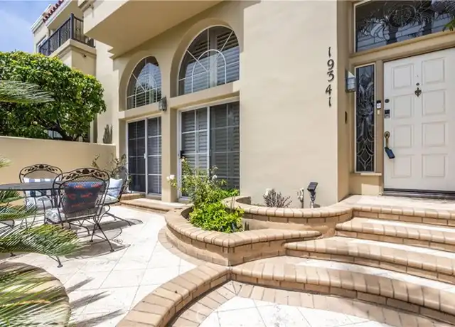 Property at 19341 Sawgrass Ln, Huntington Beach, CA, 92648, 3 beds, 2.5 baths, [object Object]