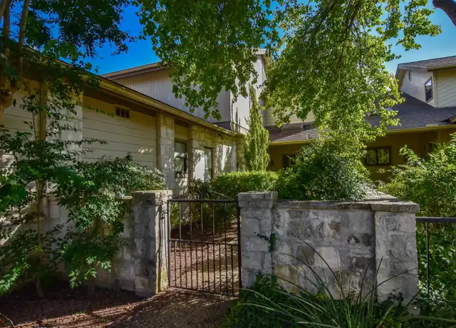 Property at 2501 Birkdale Ln, Kerrville, TX, 78028, 3 beds, 3.5 baths, [object Object]