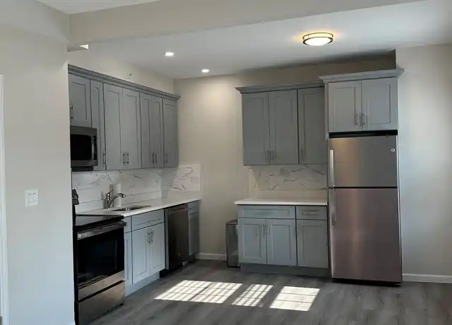 Property at 135 S Main St Unit 3, New City, NY, 10956, 1 bed, 1 bath, [object Object]