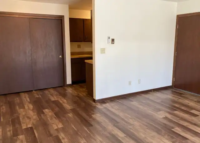 Property at 4418 Eastridge Dr Unit 4418 Eastridge Dr-APT 10, Rockford, IL, 61107, 1 bed, 1 bath, [object Object]