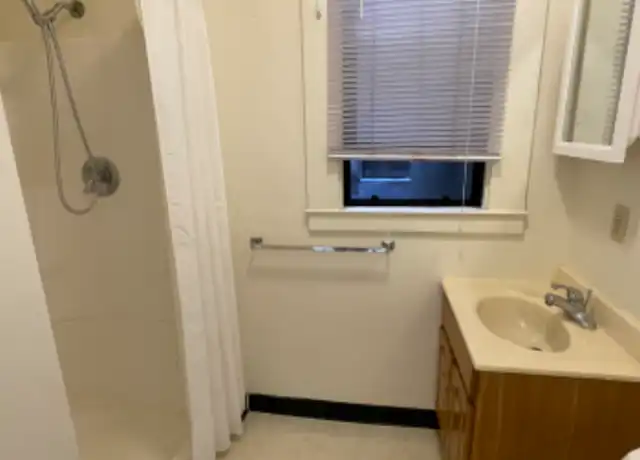Property at 626 Pine St, San Francisco, CA, 94108, 0 beds, 1 bath, [object Object]