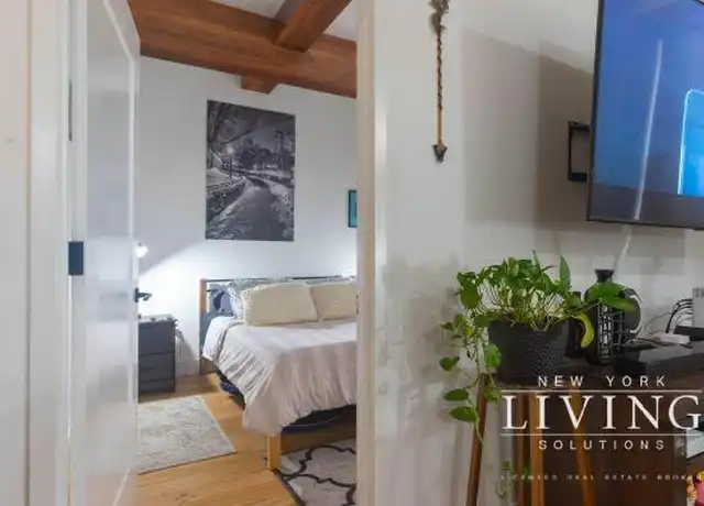 Property at 67 Wall St, New York, NY, 10005, 2 beds, 1 bath, [object Object]