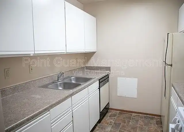 Property at Langston Apartments - Bricktown - 7116 Jones Cir, Omaha, NE, 68106, 0-1 beds, 1 bath, [object Object]