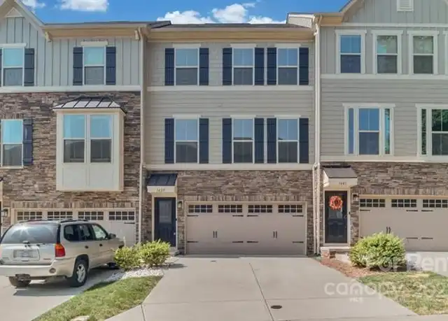 Property at 1637 Bark Branch Ln, Charlotte, NC, 28205, 3 beds, 2.5 baths, [object Object]