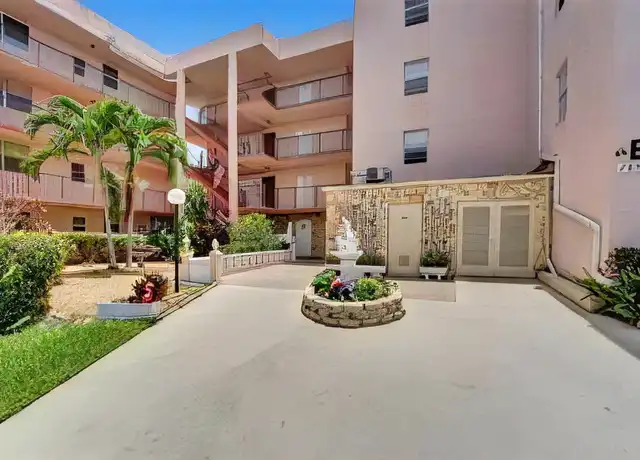 Property at 2851 Somerset Dr #317, Lauderdale Lakes, FL, 33311, 1 bed, 1 bath, [object Object]