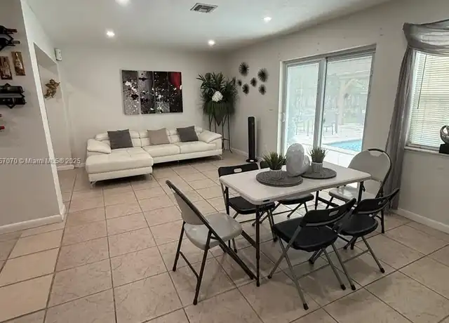 Property at 2231 N 66th Ave, Hollywood, FL, 33024, 3 beds, 1 bath, [object Object]