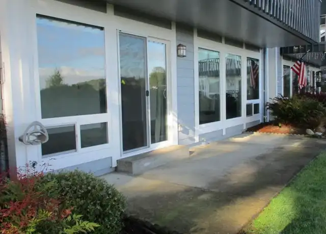 Property at 7400 Stinson Ave, Gig Harbor, WA, 98335, 2 beds, 2 baths, [object Object]