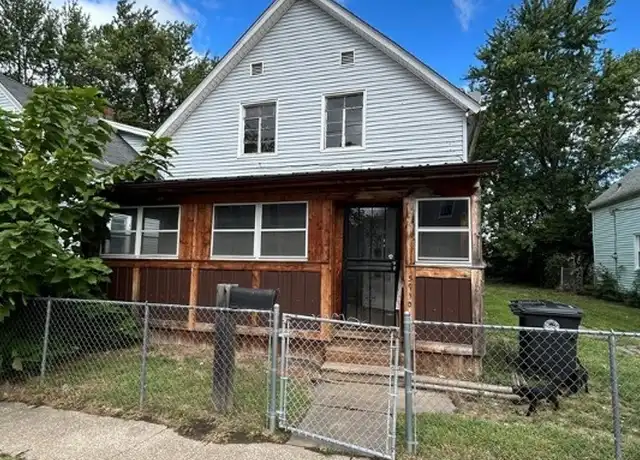 Property at 5910 Pilsen Ave Unit UP, Cleveland, OH, 44102, 2 beds, 1 bath, [object Object]