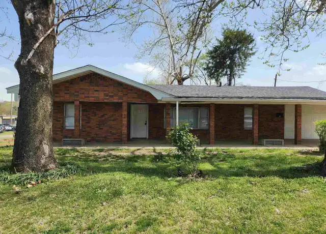 Property at 130 W Military Dr, North Little Rock, AR, 72118, 3 beds, 1 bath, [object Object]