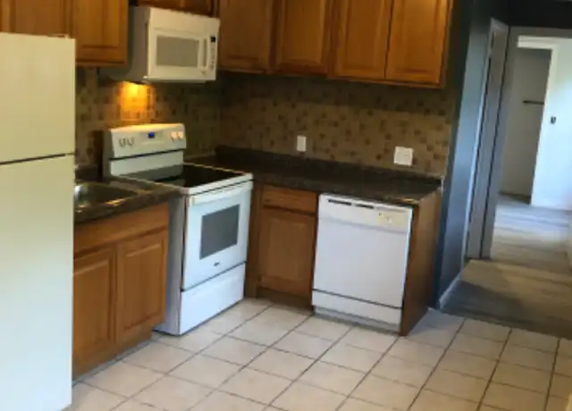 Property at 52 Daniel Ave, Providence, RI, 02909, 1 bed, 1 bath, [object Object]