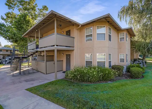 Property at Oak Meadow Apartments - 1450 Springfield Dr, Chico, CA, 95928, 2-3 beds, 2 baths, [object Object]