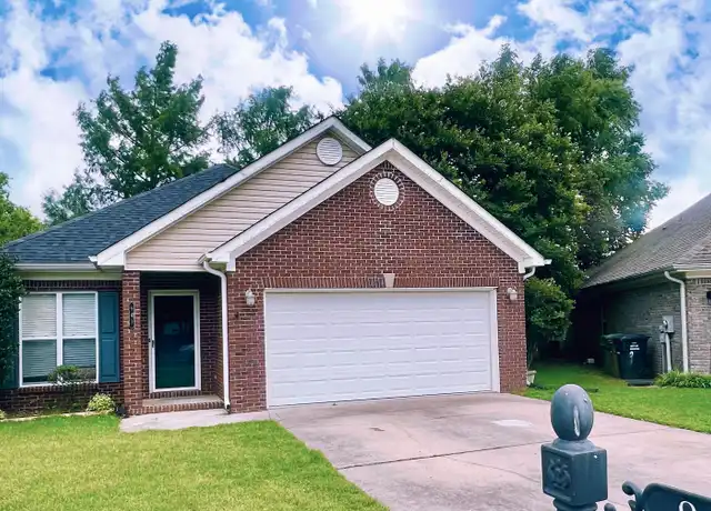Property at 941 Tracey Ln, Decatur, AL, 35601, 2 beds, 2 baths, [object Object]
