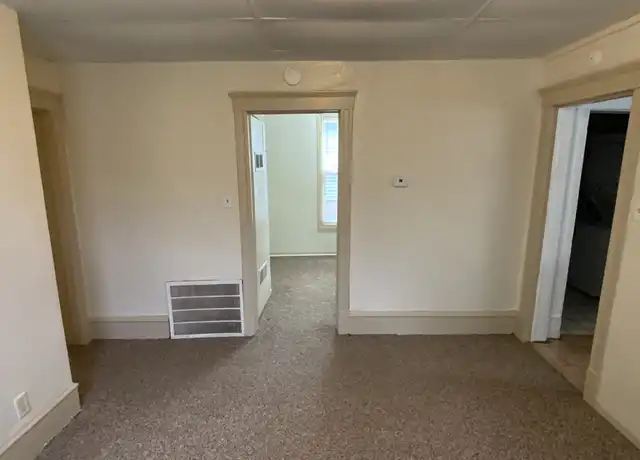 Property at 1915 Wisconsin Ave, Superior, WI, 54880, 3 beds, 1 bath, [object Object]