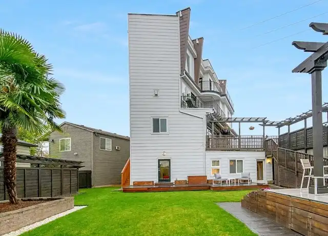 Property at 6020 NE Willow St, Portland, OR, 97213, 3 beds, 3 baths, [object Object]