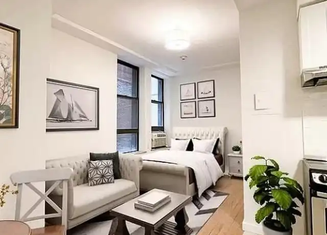 Property at 106 Fulton St Unit 4E, New York, NY, 10038, 2 beds, 1 bath, [object Object]