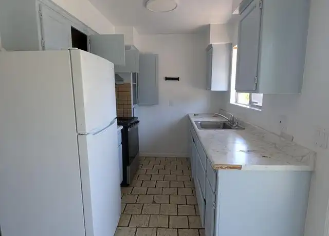 Property at 927 Delport Ave Unit 3, Santa Rosa, CA, 95407, 3 beds, 1 bath, [object Object]