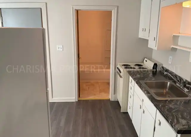 Property at 817 W 11th St #1, Sioux Falls, SD, 57104, 1 bed, 1 bath, [object Object]