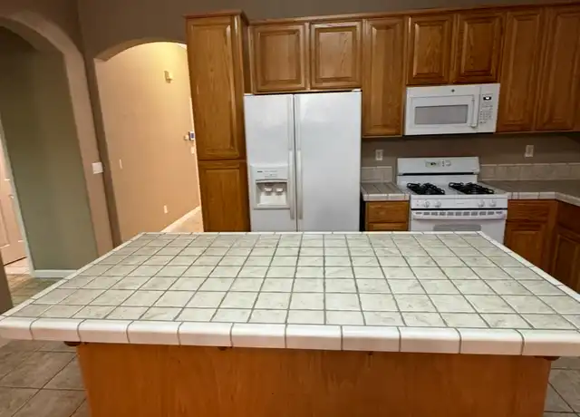 Property at 9764 Nature Trail Way, Elk Grove, CA, 95757, 3 beds, 3 baths, [object Object]