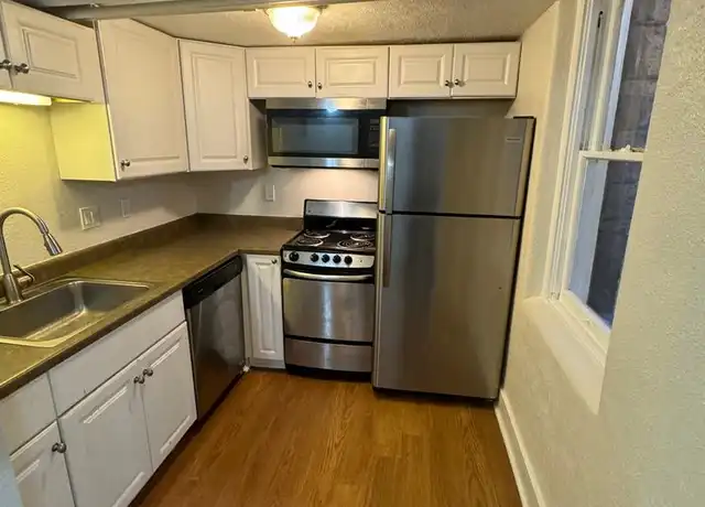 Property at 506 N Cascade Ave Unit B04, Colorado Springs, CO, 80903, 1 bed, 1 bath, [object Object]