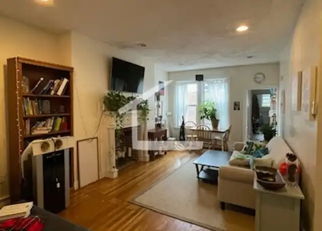 Property at 1522 Commonwealth Ave, Brighton, MA, 02135, 3 beds, 2 baths, [object Object]