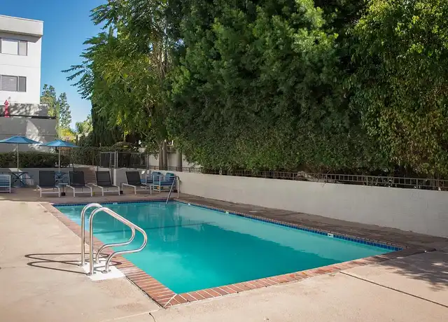 Property at 6228 Fulton Ave, Van Nuys, CA, 91401, 1 bed, 2 baths, [object Object]