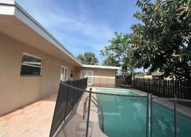 Property at 11360 NW 37th Pl, Sunrise, FL, 33323, 4 beds, 2 baths, [object Object]