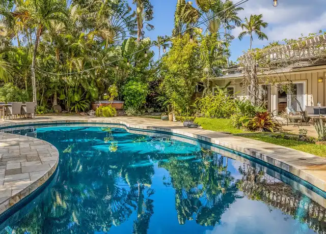 Property at 32 Makaweli St, Honolulu, HI, 96825, 5 beds, 3.5 baths, [object Object]