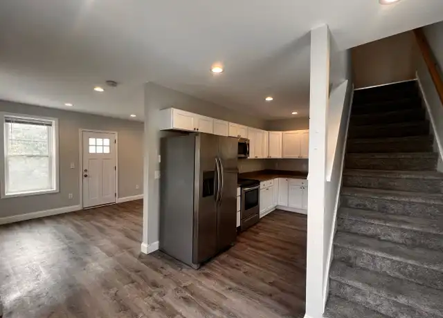 Property at 131 Main St Apt 2C, Ravena, NY, 12143, 2 beds, 1 bath, [object Object]